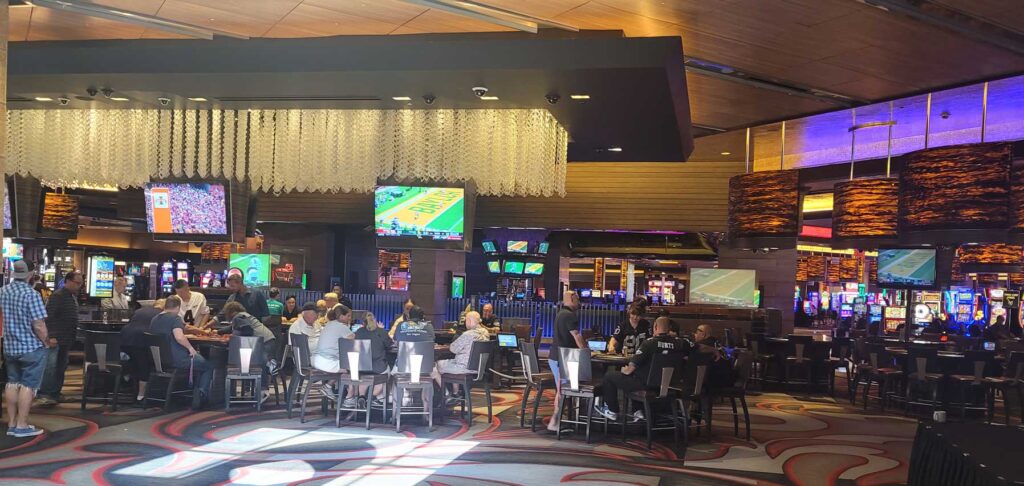M Resort Casino Tables